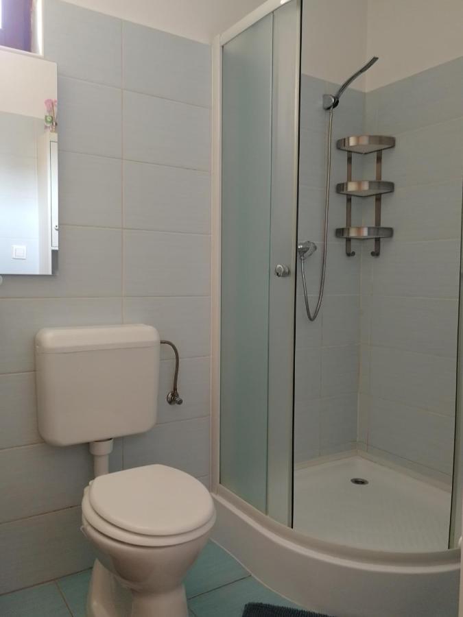Wash House Apartman Дьор Екстериор снимка