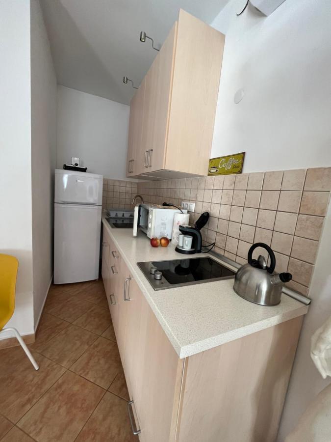 Wash House Apartman Дьор Екстериор снимка