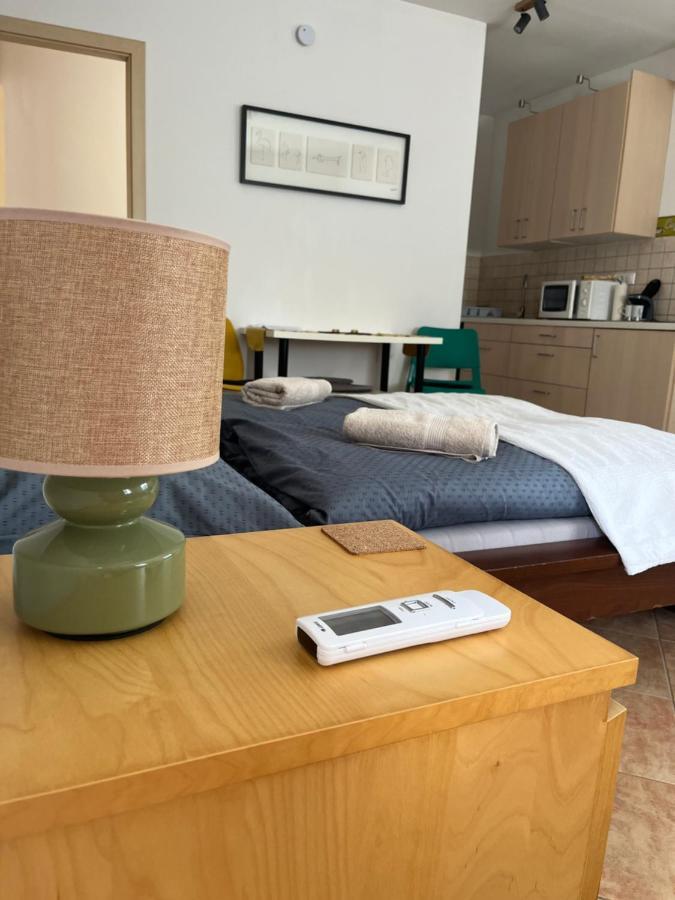 Wash House Apartman Дьор Екстериор снимка